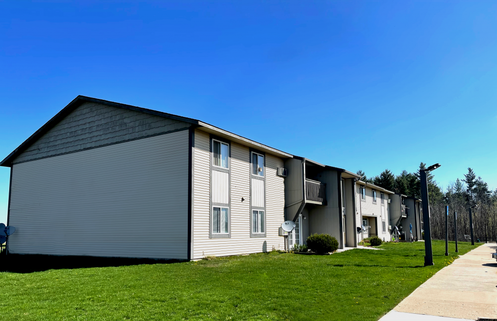 Autumn Gold Apartments Red Oak Management Co., Inc.